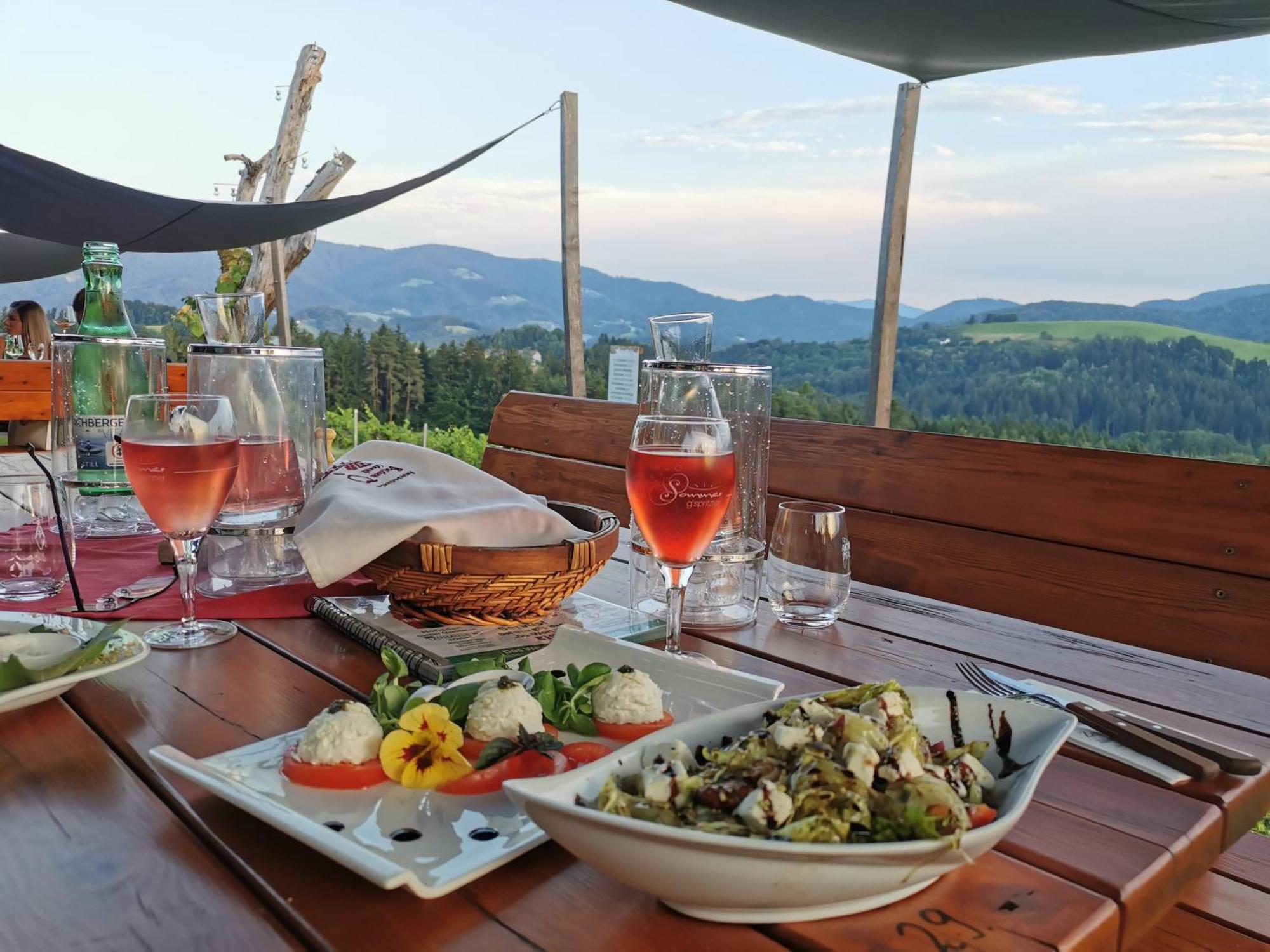 Traumhaftes Ferienhaus am Lateinberg - 8455 Eibiswald Südsteiermark Villa Bagian luar foto